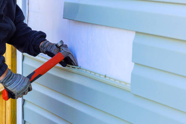 Reliable Emergency Siding Repair contractor in Howell, NJ by Squared Siding